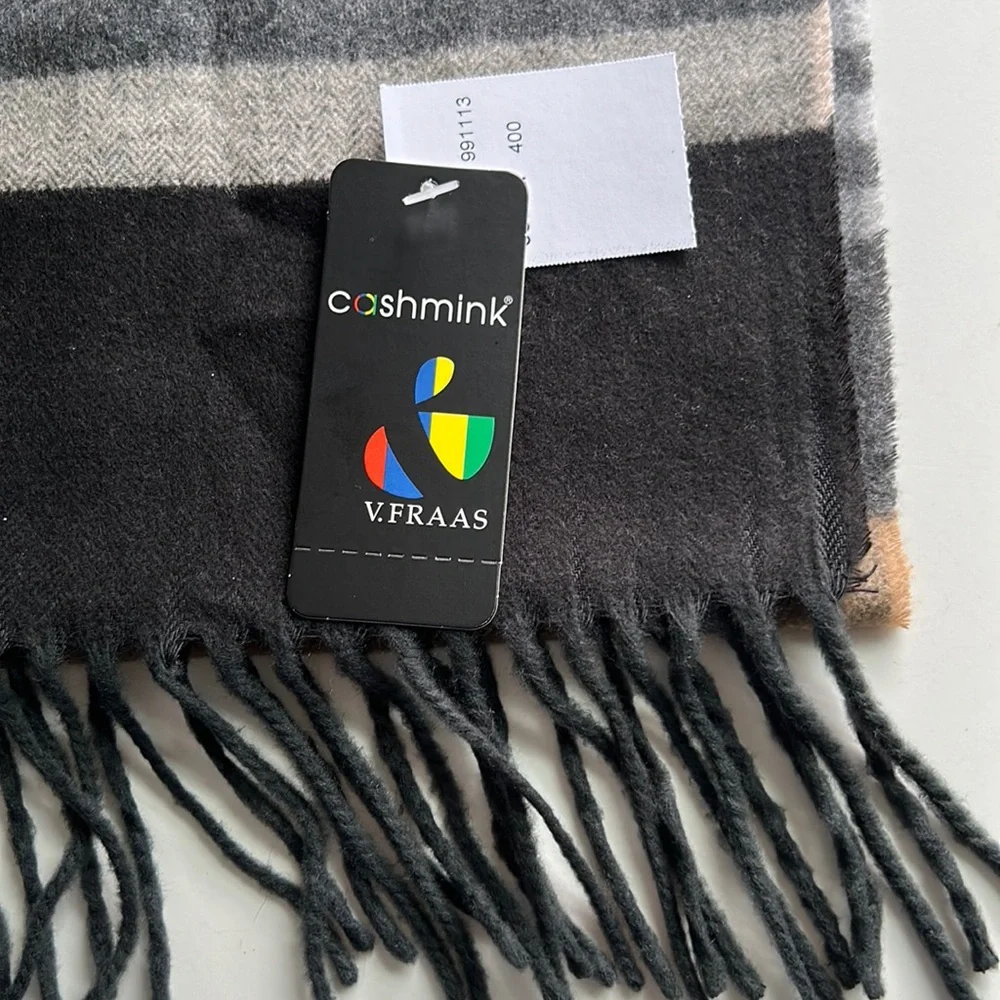 NWT V. FRAAS Cashmink Striped Scarf